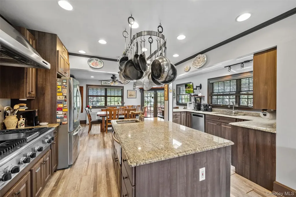 32 Merriam Place Bronxville NY 10708