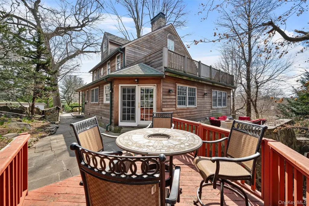 32 Merriam Place Bronxville NY 10708