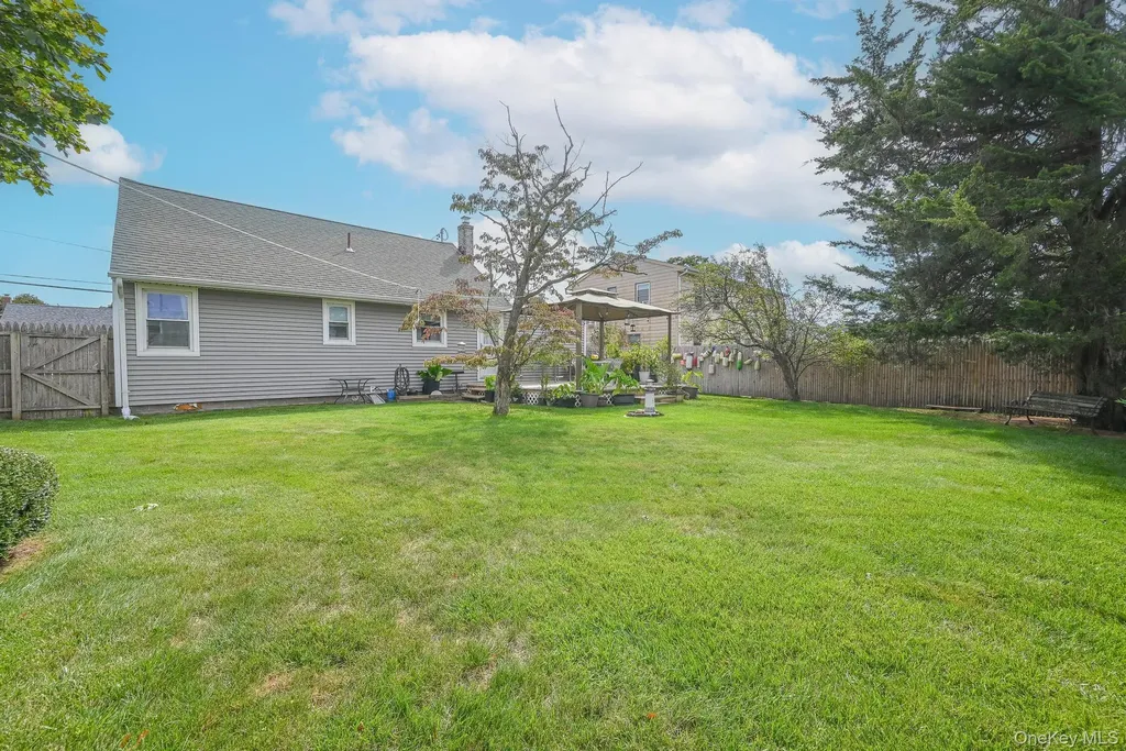 24 Clifton Drive Patchogue NY 11772