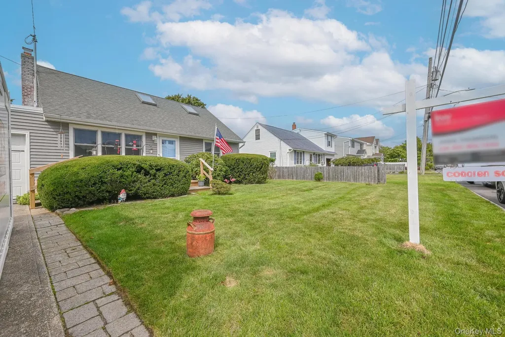 24 Clifton Drive Patchogue NY 11772