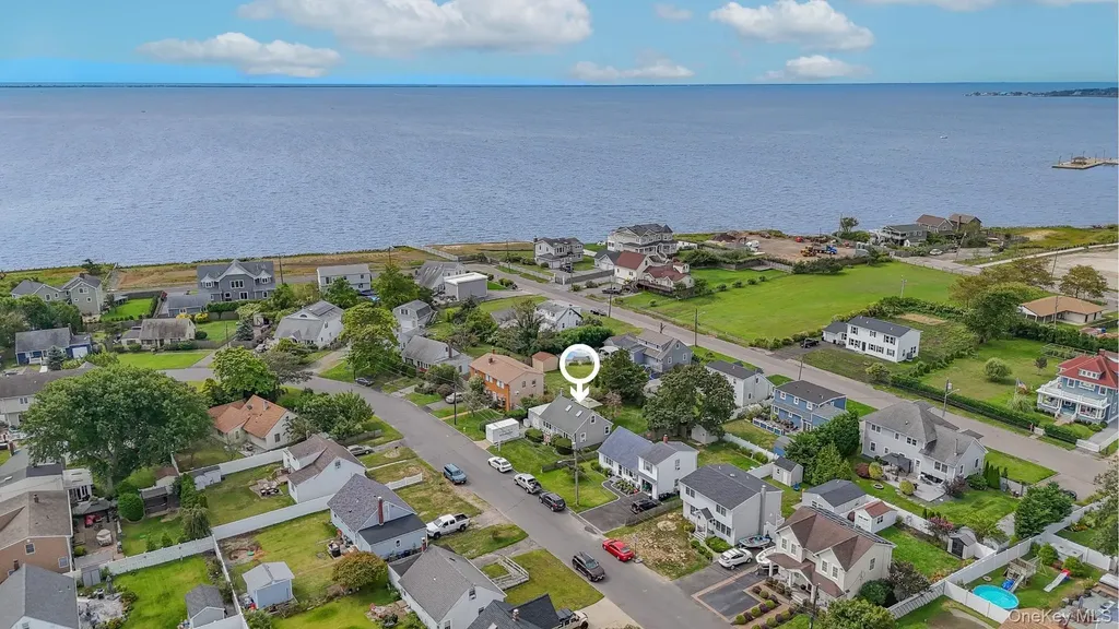 24 Clifton Drive Patchogue NY 11772