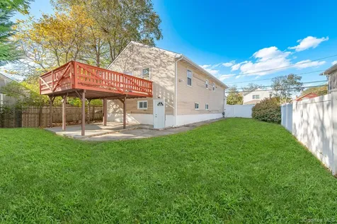 880 Washington Street Baldwin NY 11510