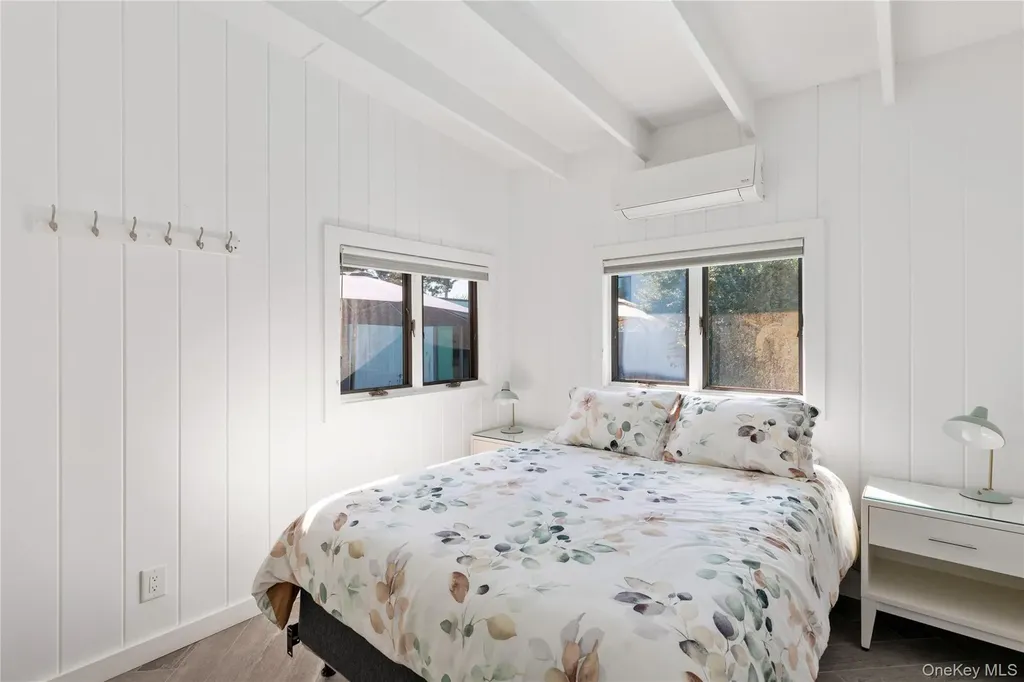 31 Laurel Avenue Seaview NY 11770