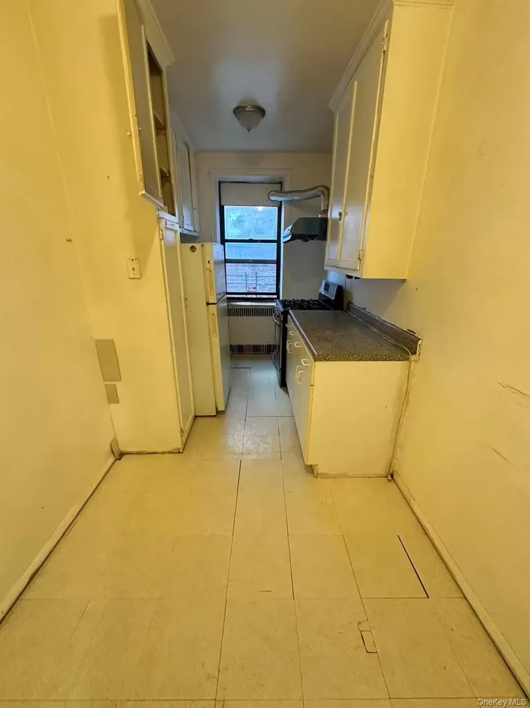 33-38 Parsons Boulevard Flushing NY 11354