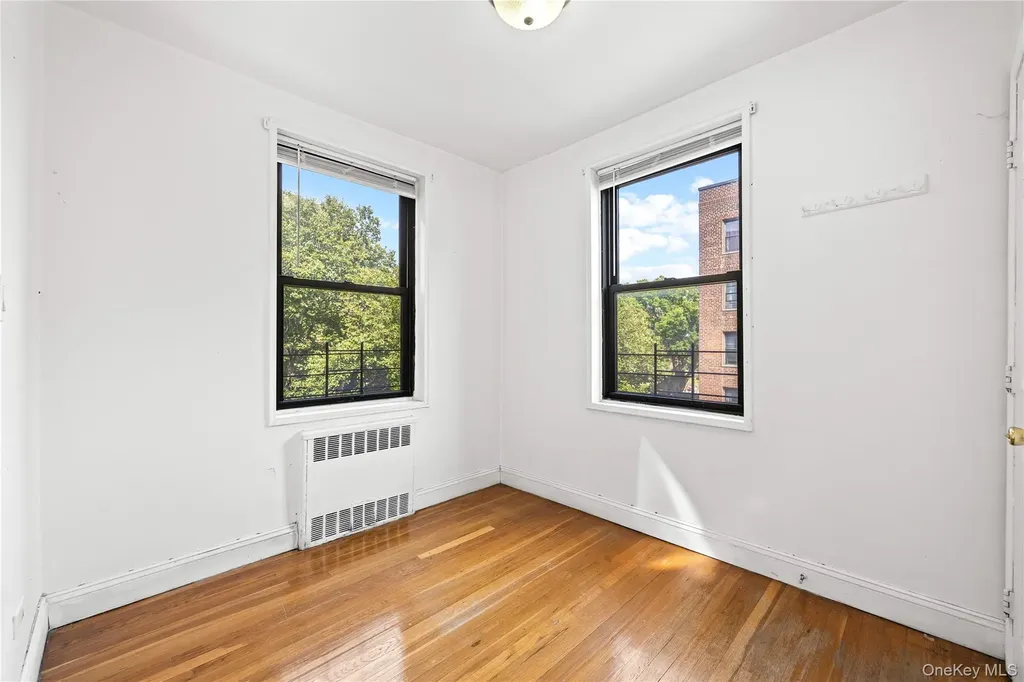 15020 71st Avenue Flushing NY 11367