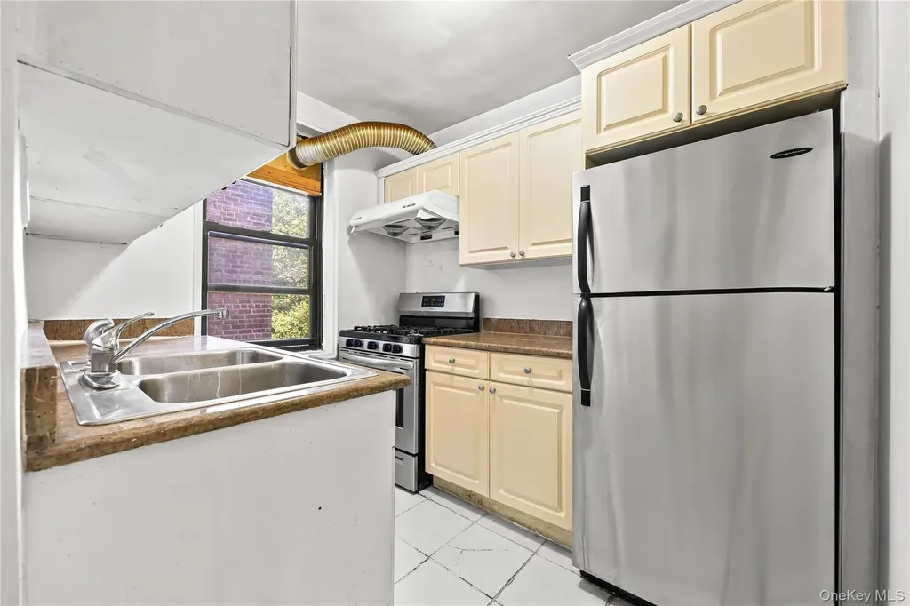 15020 71st Avenue Flushing NY 11367