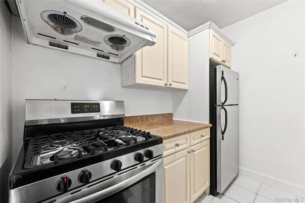 15020 71st Avenue Flushing NY 11367