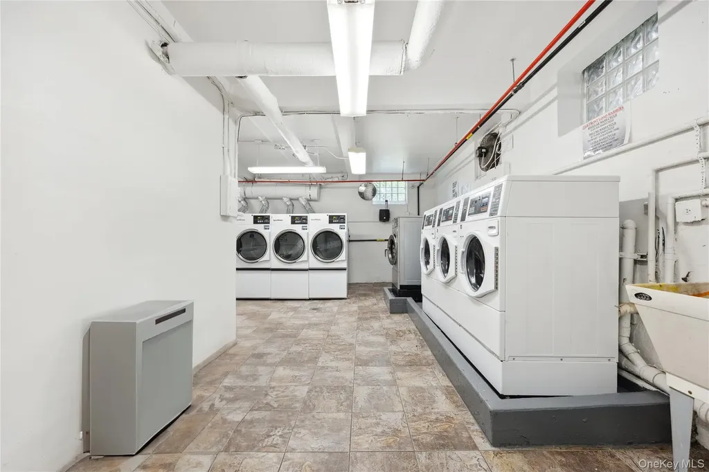 15020 71st Avenue Flushing NY 11367