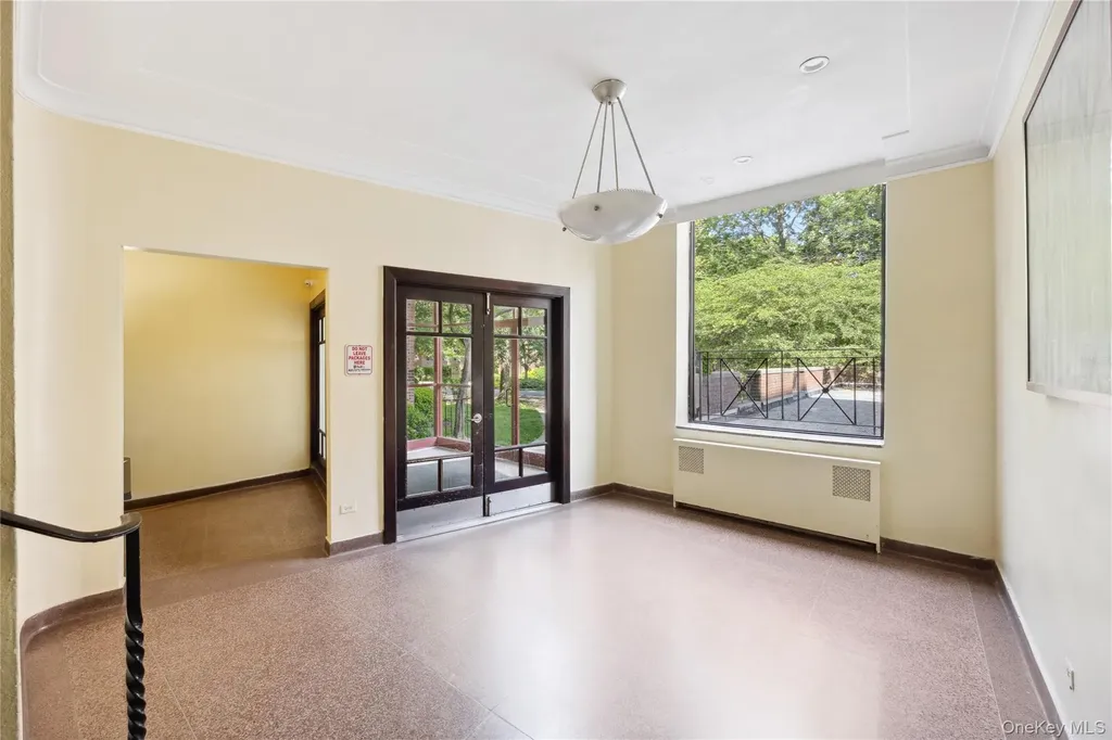 15020 71st Avenue Flushing NY 11367