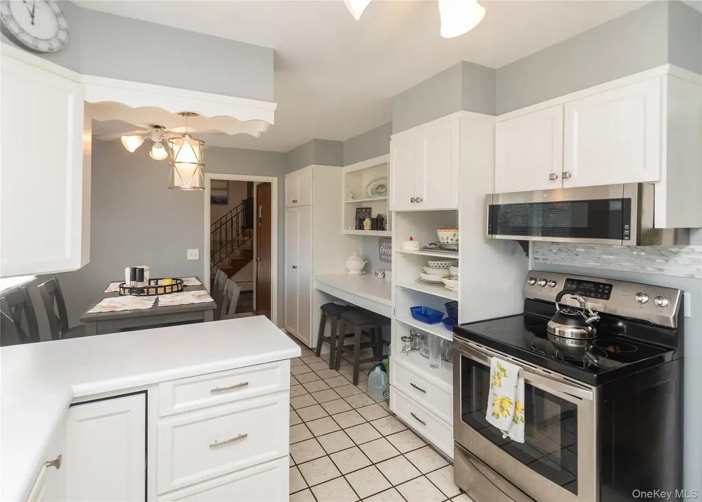 21 Tamidan Road Poughkeepsie NY 12601