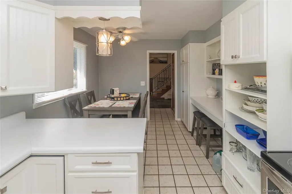 21 Tamidan Road Poughkeepsie NY 12601