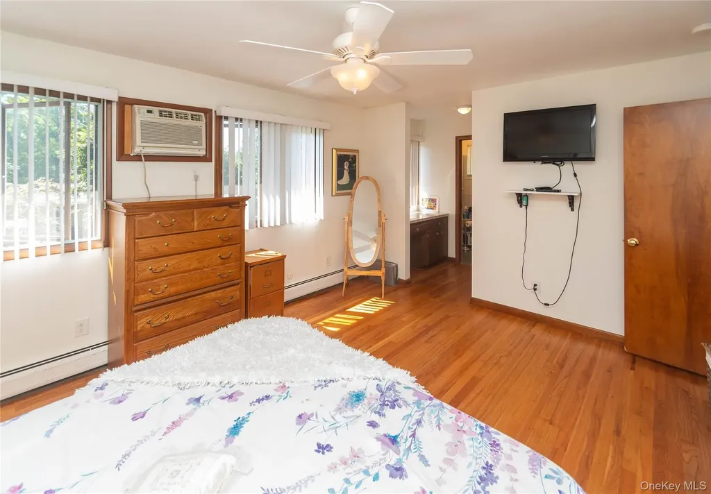 21 Tamidan Road Poughkeepsie NY 12601