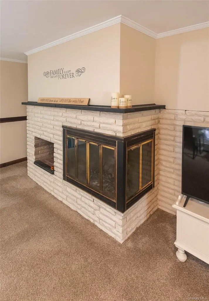 21 Tamidan Road Poughkeepsie NY 12601