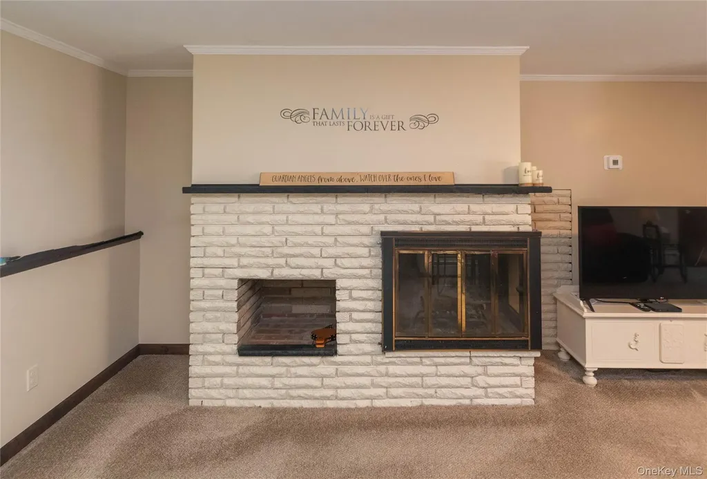 21 Tamidan Road Poughkeepsie NY 12601