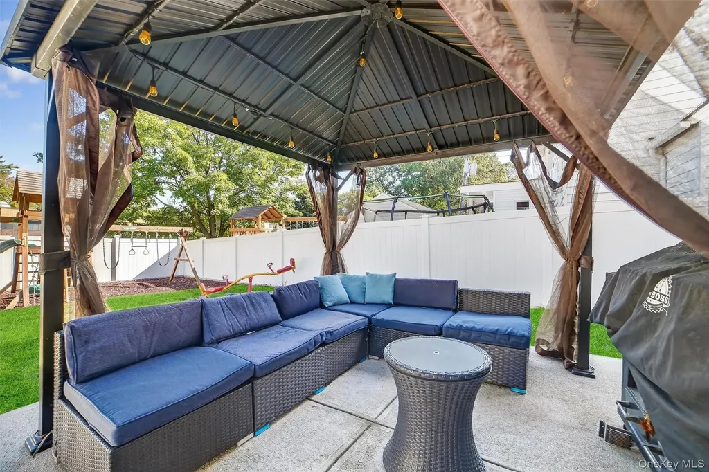 349 Hawthorne Terrace Mount Vernon NY 10552
