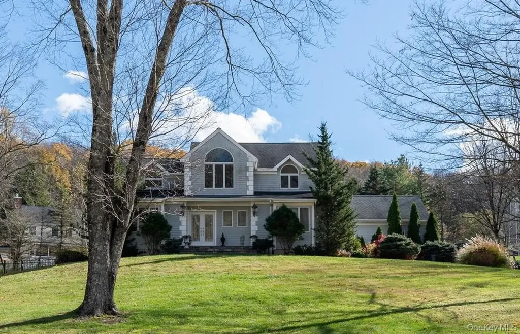 468 Peekskill Hollow Road Putnam Valley NY 10579
