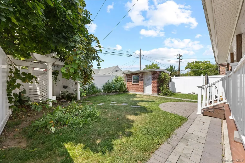 Fresh Meadows NY 11366