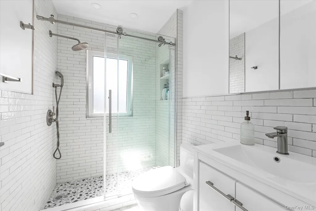6440 60th Avenue Maspeth NY 11378