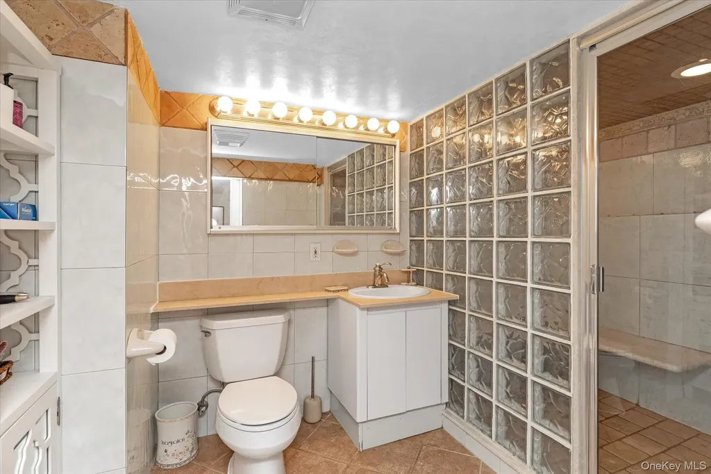 6440 60th Avenue Maspeth NY 11378