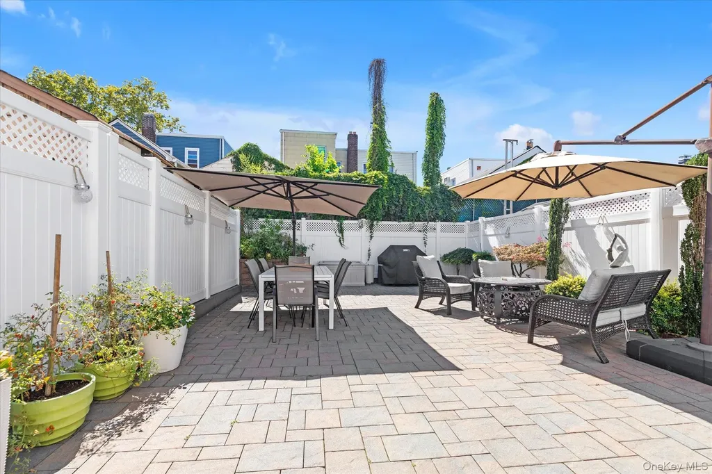 6440 60th Avenue Maspeth NY 11378