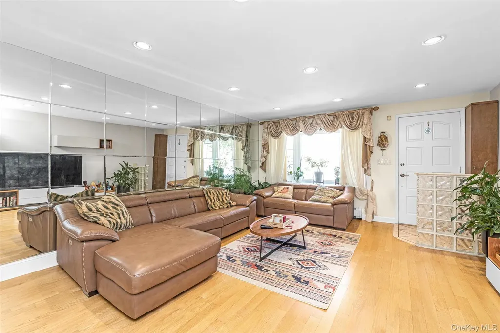 6440 60th Avenue Maspeth NY 11378