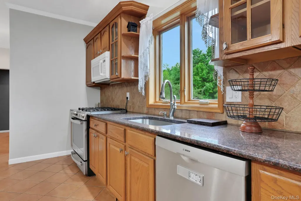 36 Abraham Drive Montgomery NY 12549