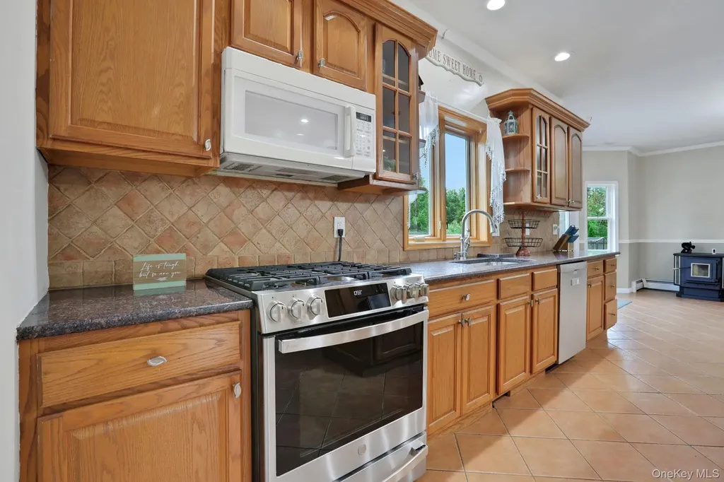 36 Abraham Drive Montgomery NY 12549
