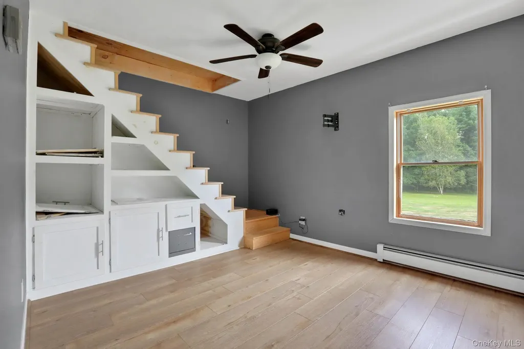 36 Abraham Drive Montgomery NY 12549