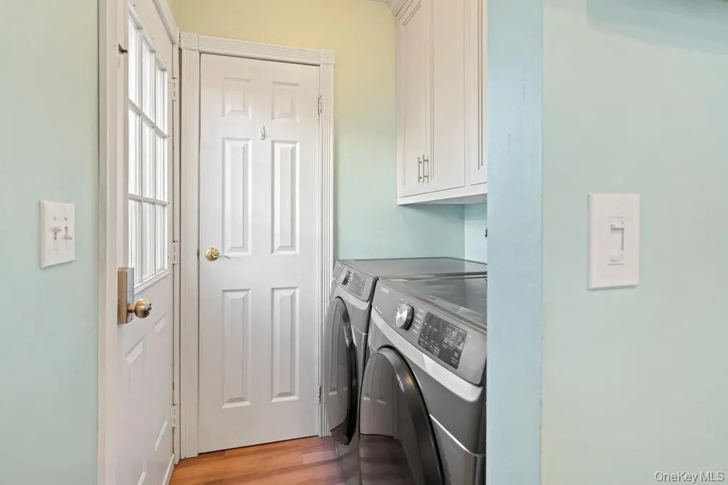 3 Maison Drive Holbrook NY 11741