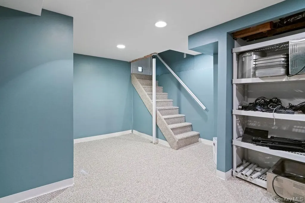 3 Maison Drive Holbrook NY 11741