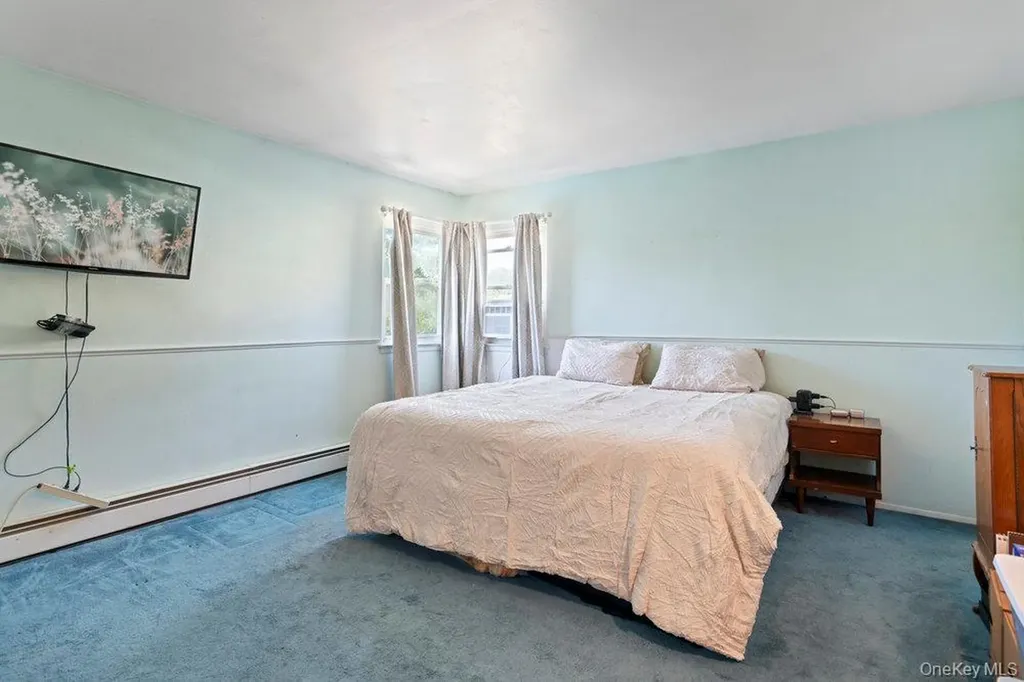 3 Maison Drive Holbrook NY 11741