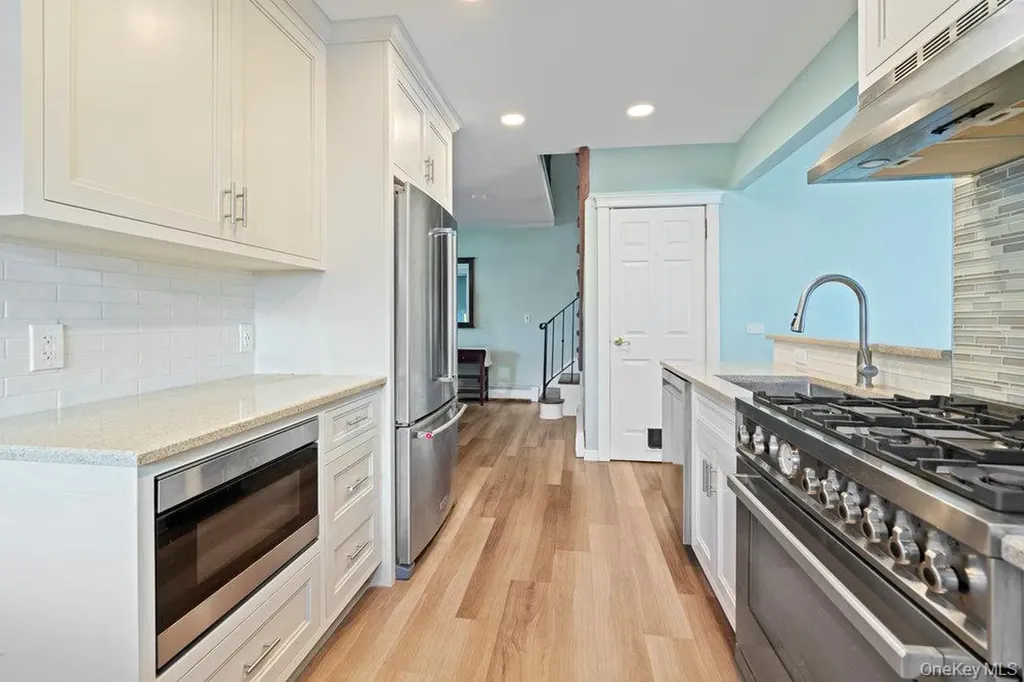 3 Maison Drive Holbrook NY 11741