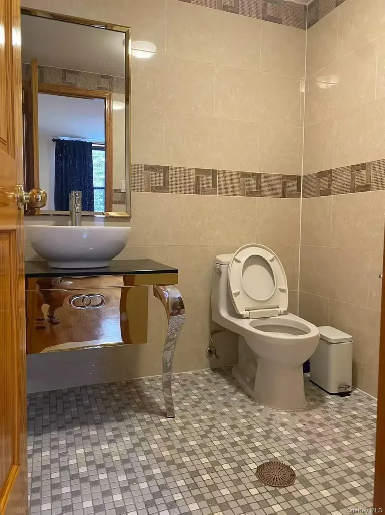 1587 E 19th Street Brooklyn NY 11230