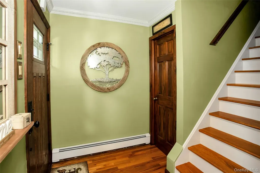 49 Norcross Avenue Bethpage NY 11714
