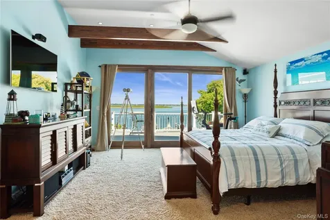 821 W Park Avenue Long Beach NY 11561