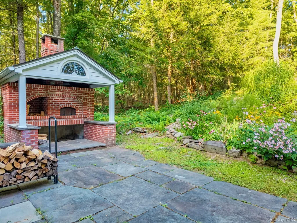 130 Ruby Road Kingston NY 12401