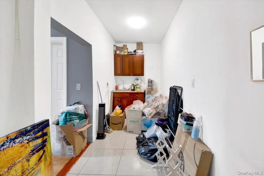 764 E 230th Street Bronx NY 10466