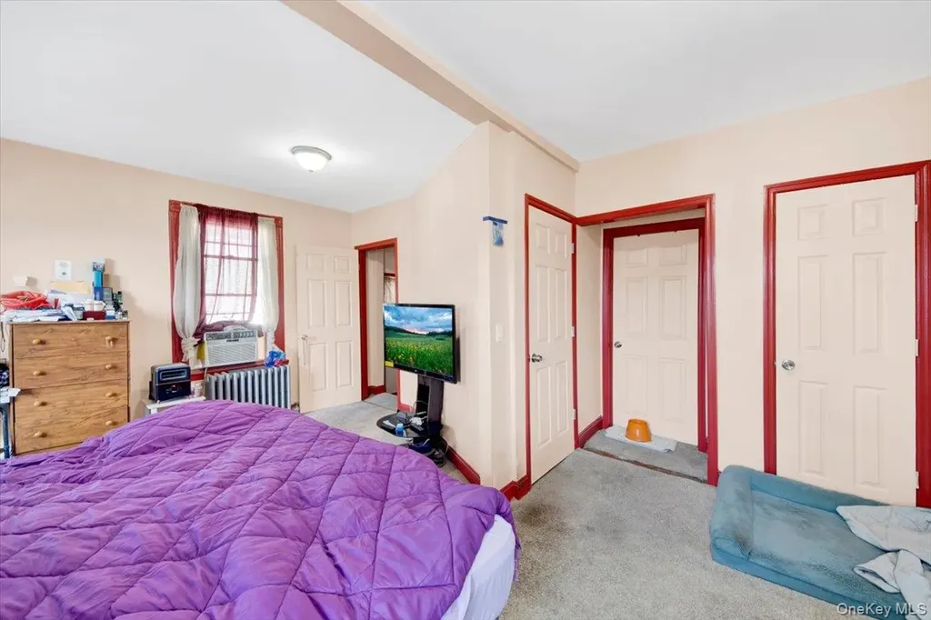 764 E 230th Street Bronx NY 10466