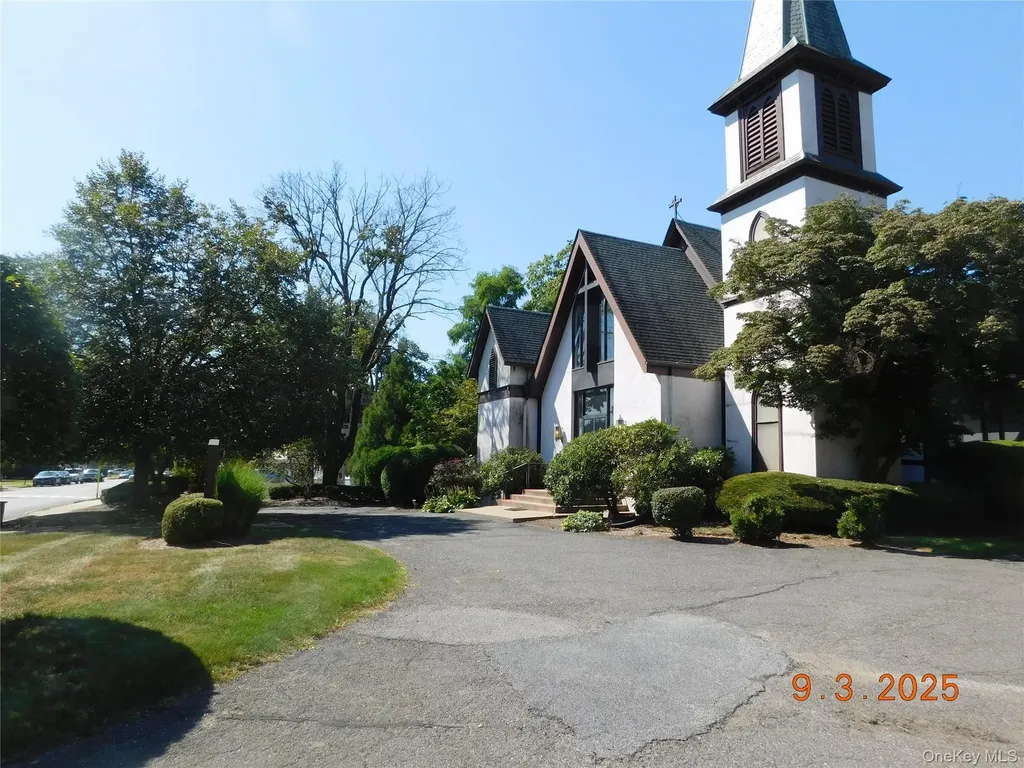 65 Washington Avenue Suffern NY 10901