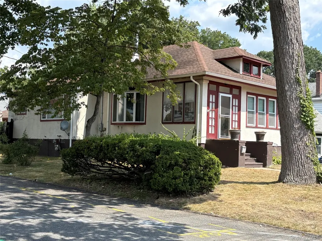 71 E Washington Avenue Pearl River NY 10965