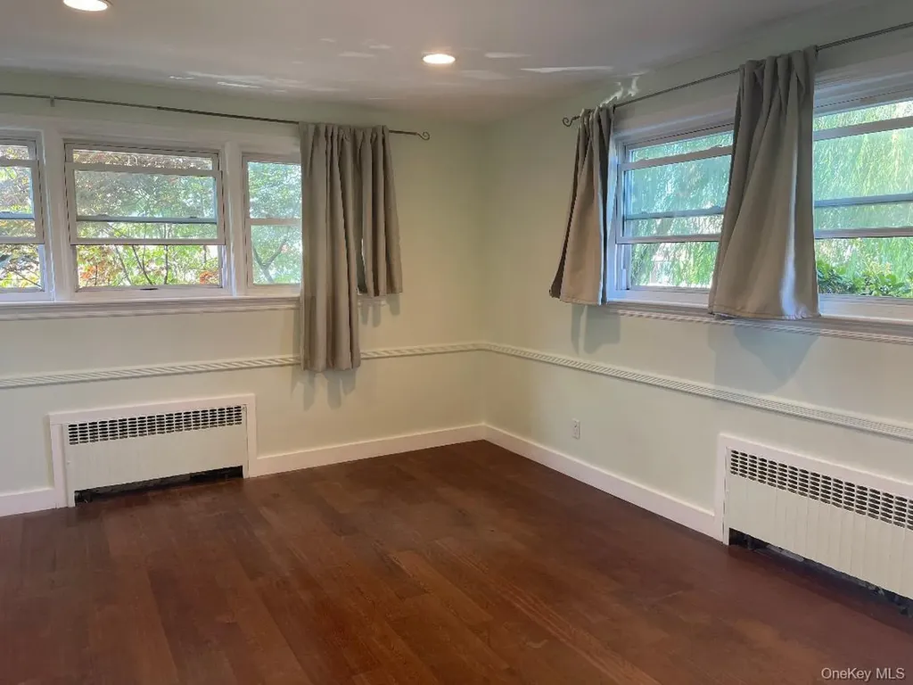265 Edwards Boulevard Long Beach NY 11561