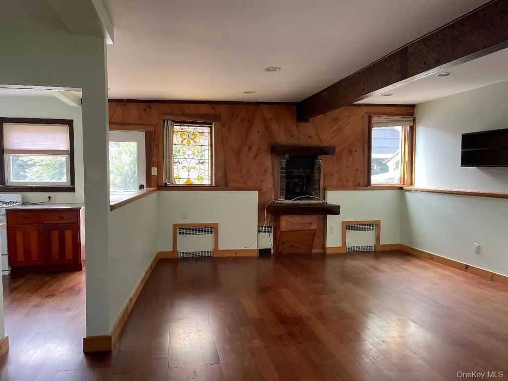 265 Edwards Boulevard Long Beach NY 11561