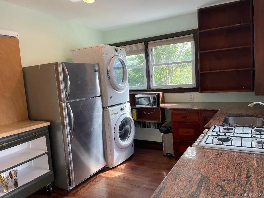 265 Edwards Boulevard Long Beach NY 11561