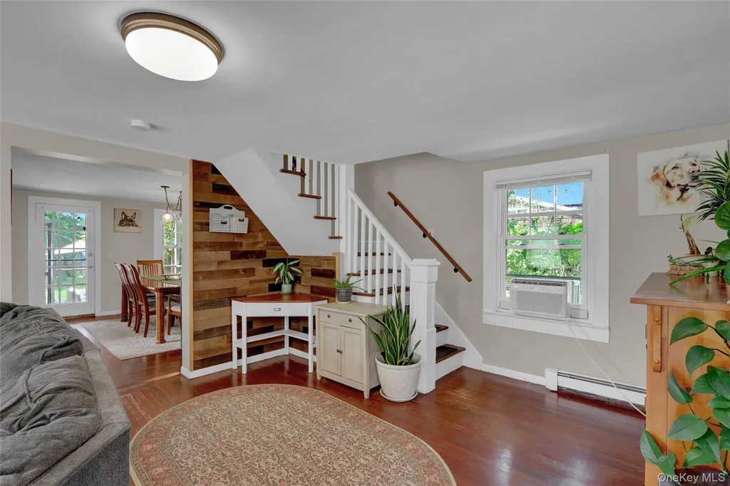 94 Chapel Avenue East Patchogue NY 11772