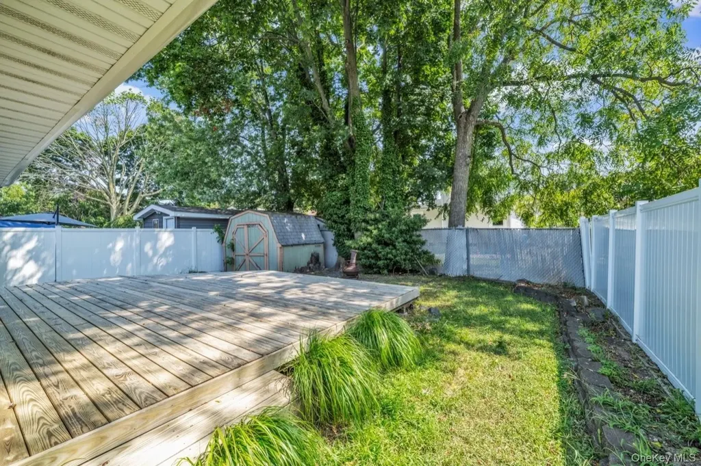 2761 Harvard Place Baldwin NY 11510