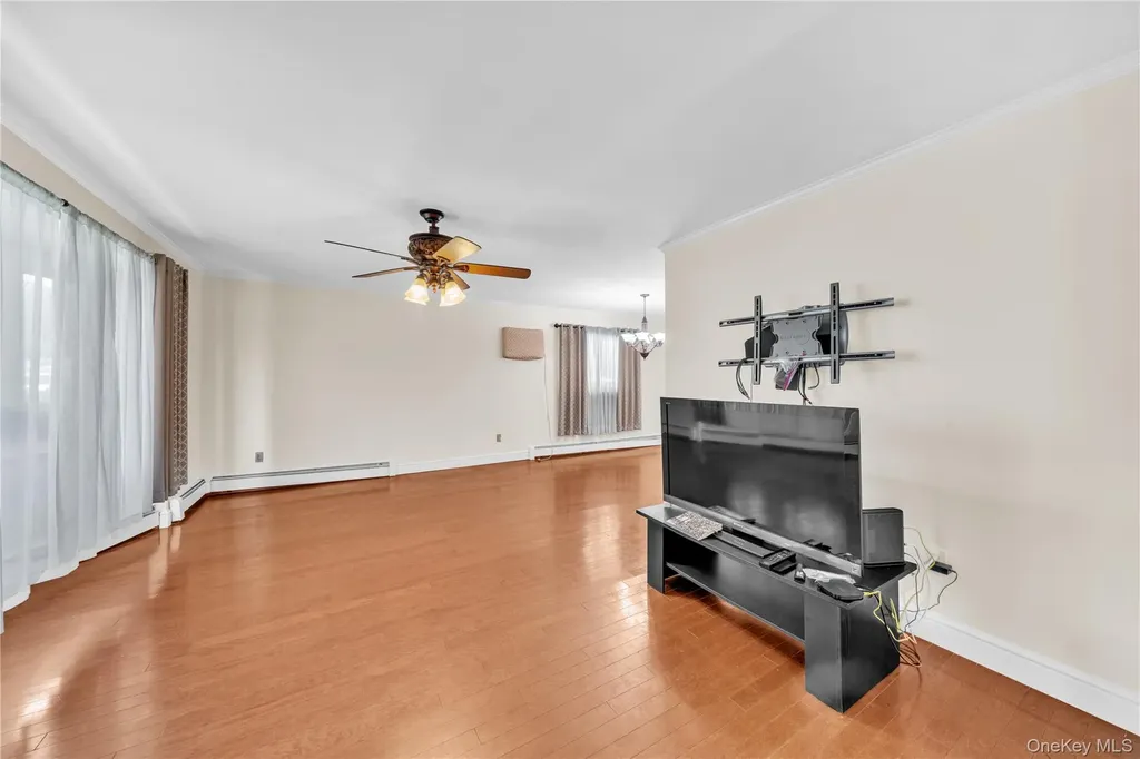 2761 Harvard Place Baldwin NY 11510