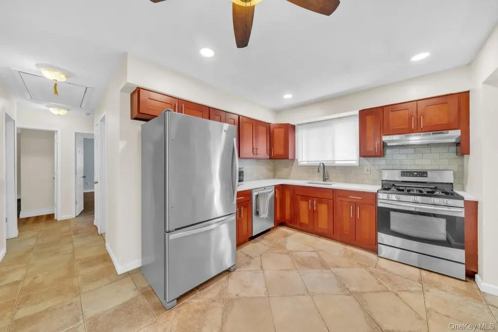2761 Harvard Place Baldwin NY 11510