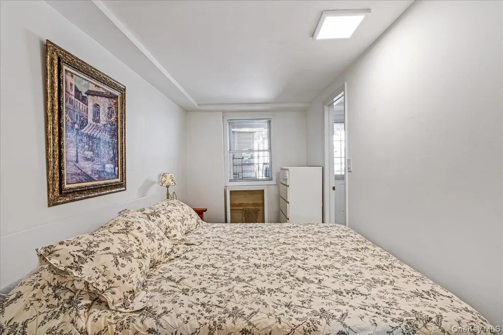 1904 Bronxdale Avenue Bronx NY 10462