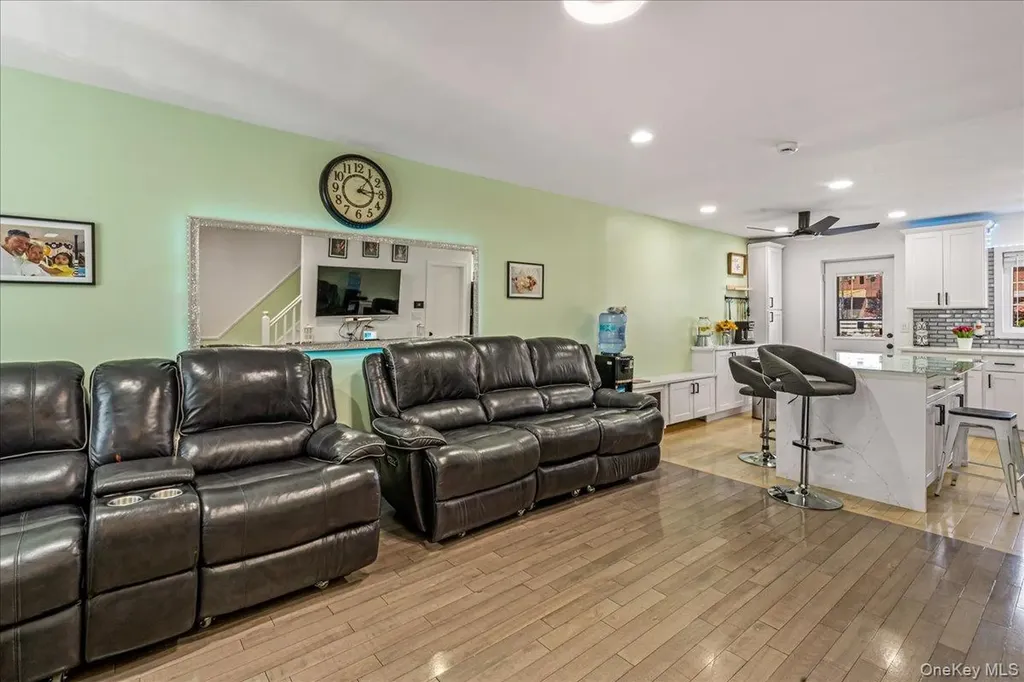 1904 Bronxdale Avenue Bronx NY 10462