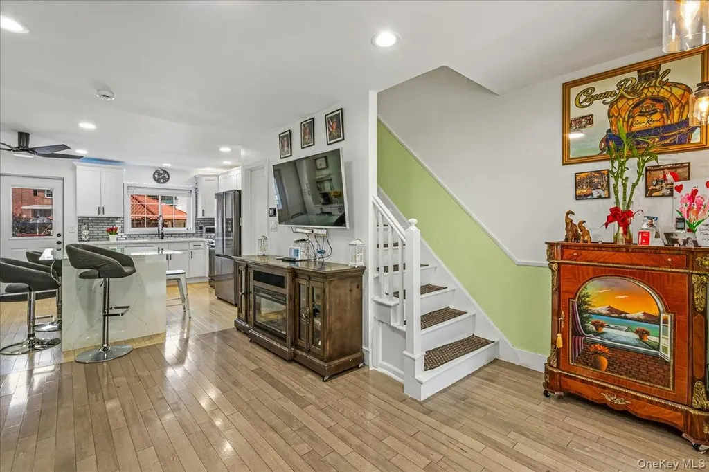 1904 Bronxdale Avenue Bronx NY 10462